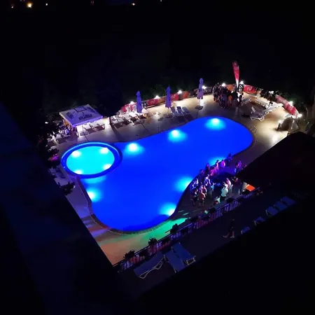 Tintyava Park (adults Only) Golden Sands