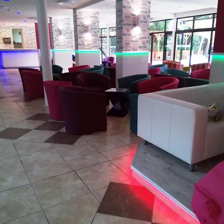 Tintyava Park (adults Only) Golden Sands